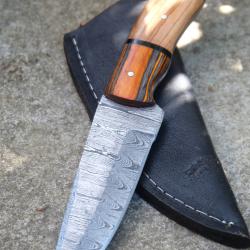 Couteau Skinner Lame Acier Damas 256 Couches Manche 3 Bois Etui Simili Cuir Fab Artisanale