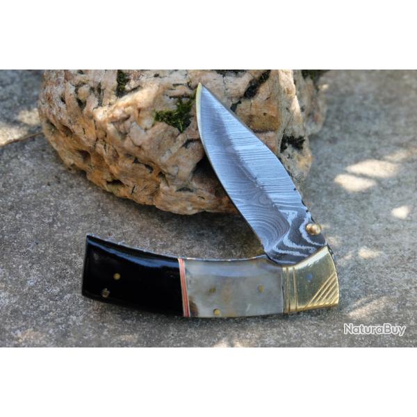 Beau Couteau Damas Lame Drop Point 128 Couches Manche B�lier & R�sine Fabric Artisanale Linerlock 0A