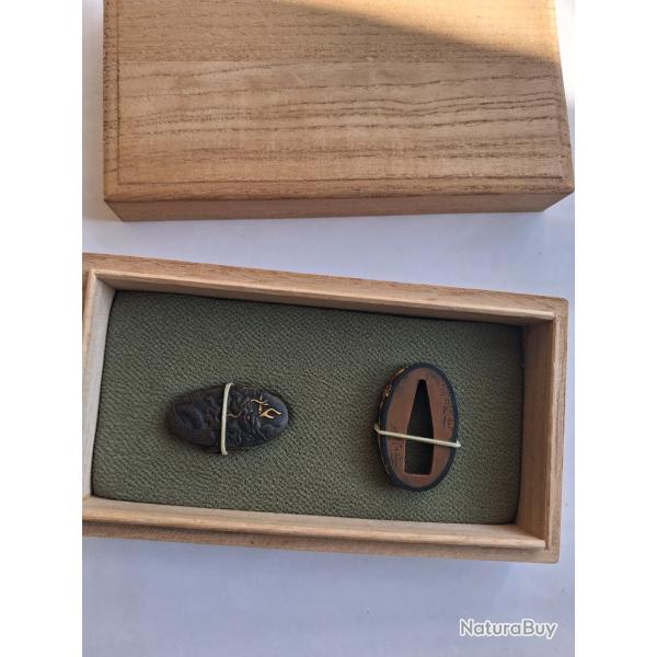 Ensemble Fuchi et Kashira , Theme du Dragon, Ere Edo. AUTHENTIQUE. Signes