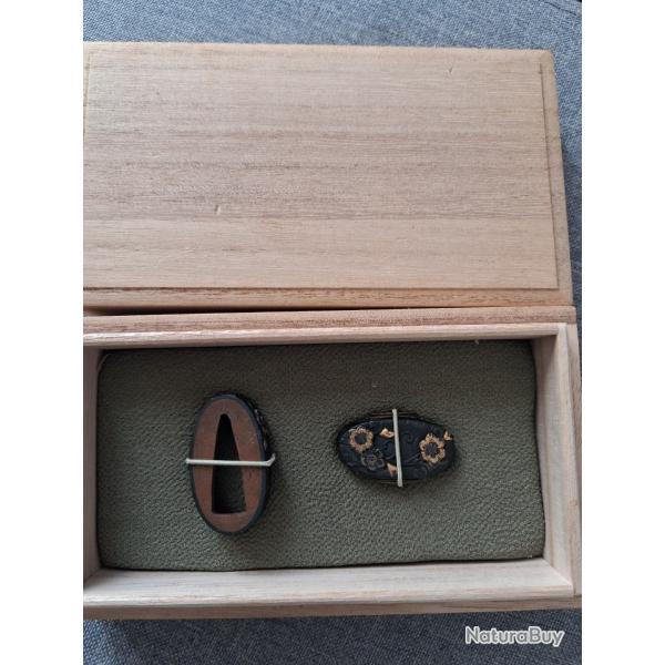 Ensemble Fuchi et Kashira , Theme fleurs ,Authentiques.