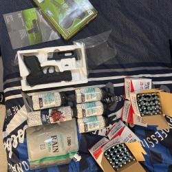 Lot airsoft sport 106 ASG + 9500 bille biod&eacute;gradable + 139 cartouches de CO2 12g