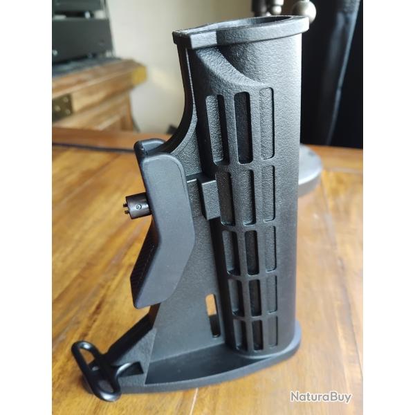 crosse t�lescopique MILSPEC M4 /AR15