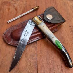 Joli Couteau LAGUIOLE EXTRA G.DAVID Manche en Corne avec &Eacute;tui en Cuir + Aiguiseur