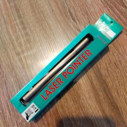 Laser pointeur Elami pour tableau, neuf dans son emballage d'origine.