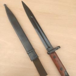 Ba&iuml;onnette de SVT40 russe fabrication TULA URSS CCCP Russie