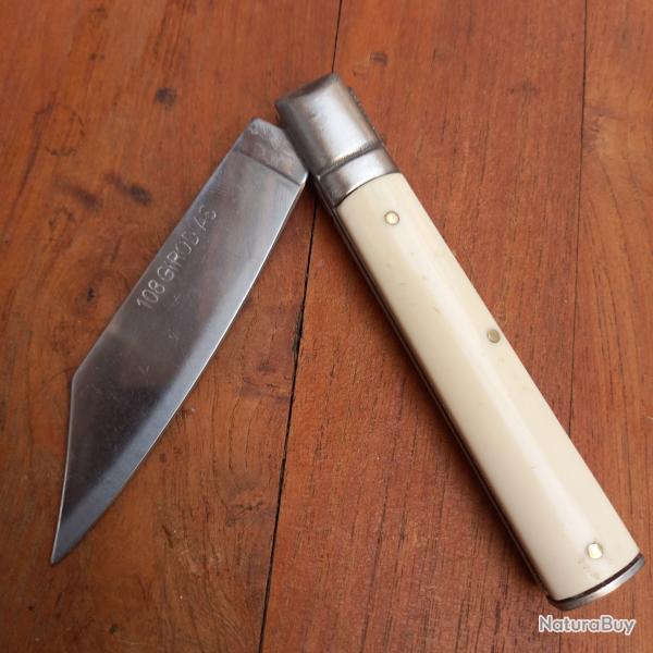 Joli Couteau TARBAIS 108 GIRODIAS Manche en ABS