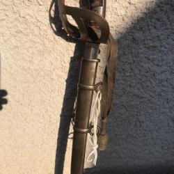 Sabre hussard allemand entre 1900 et 1918 et son fourreau