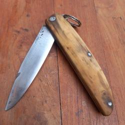 Gros et Solide Couteau Artisanal Manche en Bois