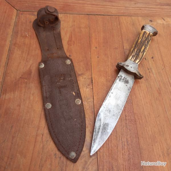 Couteau de Chasse FORG� LES 2 DIABLES avec �tui en cuir Manche en Bois de Cerf