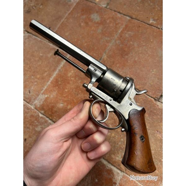 Revolver � broche 9mm