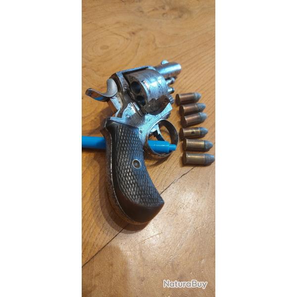VENDS REVOLVER BULLDOG 380 POUDRE NOIRE