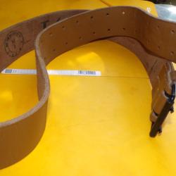 CEINTURON EN CUIR DE L'ARMEE FRANCAISE , TAILLE 6, LONGUEUR DU CEINTURON POUR ATTACHE 110 CM MAXI LO