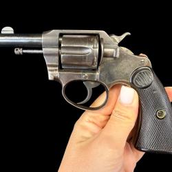 RARE COLT NEW POLICE calibre 32sw num&eacute;ro de s&eacute;rie 54268