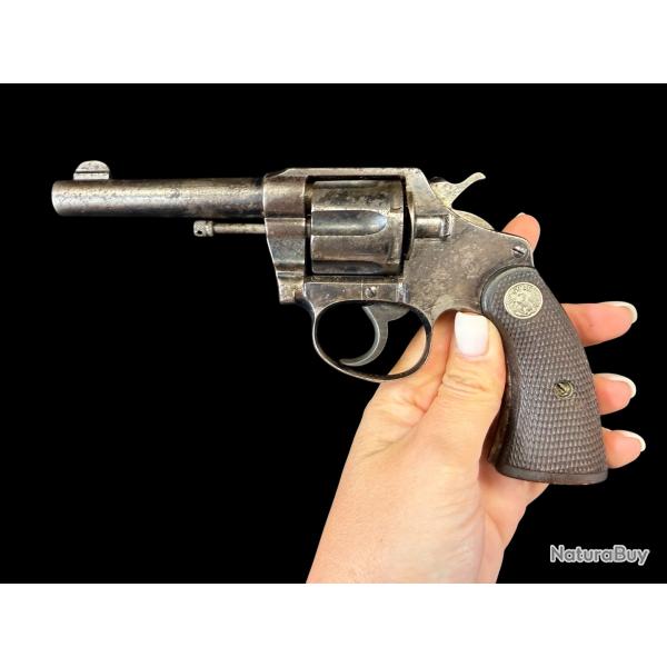 COLT NEW POLICE calibre 38sw num�ro de s�rie 12079