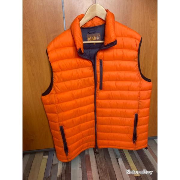 Veste sans manche marque IDAH