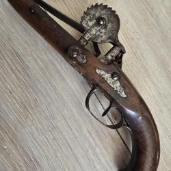Pistolet &eacute;prouvette a silex