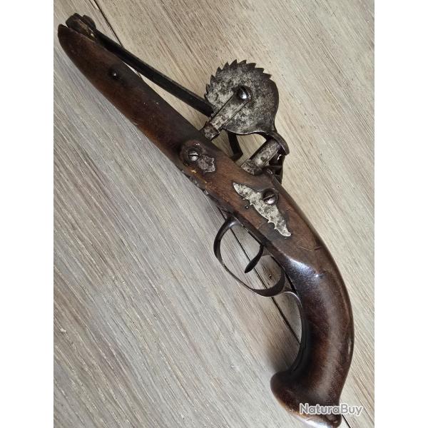 Pistolet �prouvette a silex