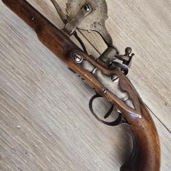 Pistolet a silex &eacute;prouvette poudre noire