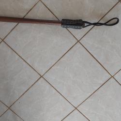 b&acirc;ton de police