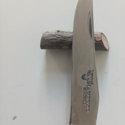 Couteaux Laguiole en aubrac en loupe de noyer