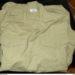 CHEMISE MILITAIRE DE L'ARMEE FRANCAISE ,Taille&nbsp;36 SOIT&nbsp;S EN CIVIL,NEUF AVEC MANCHES LONGUES,PERIODE