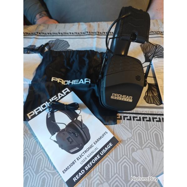 Casque et lunettes avec �tui rigide