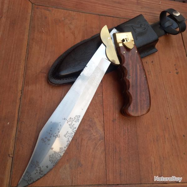 Impressionnant et Solide Couteau de Chasse � la d estaing Manche en Bois avec �tui en Cuir