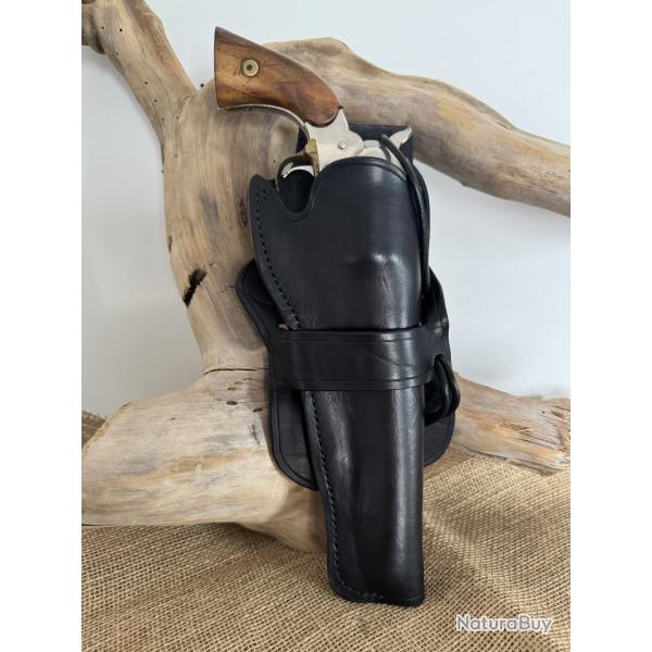 Holster en cuir pour revolvers de type Remington 1858 avec canon 8''. Droitier N�18