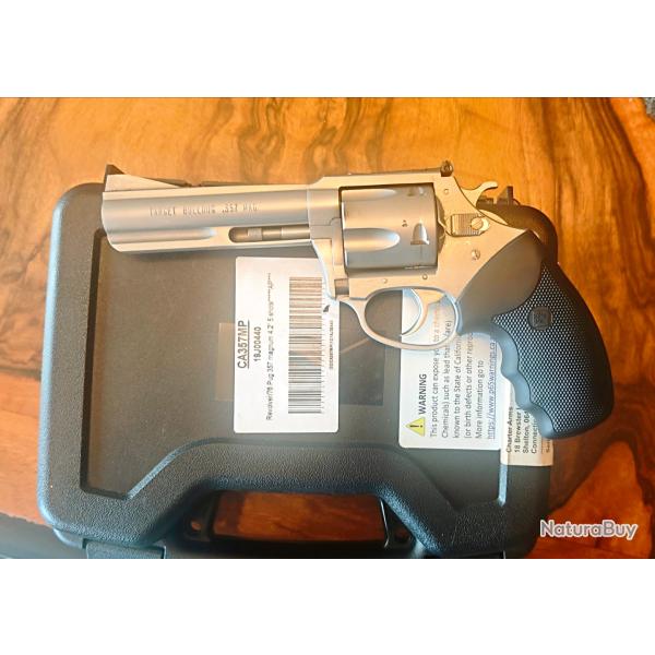 Revolver 357 magnum charter arms mag pug