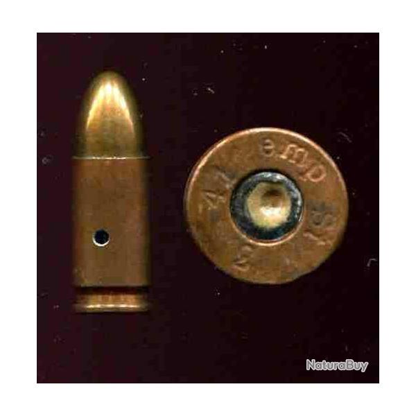 9 mm Parabellum Allemangne guerre 39-45 - TRES RARE �tui acier cuivr� - marquage : emp  St 3 41