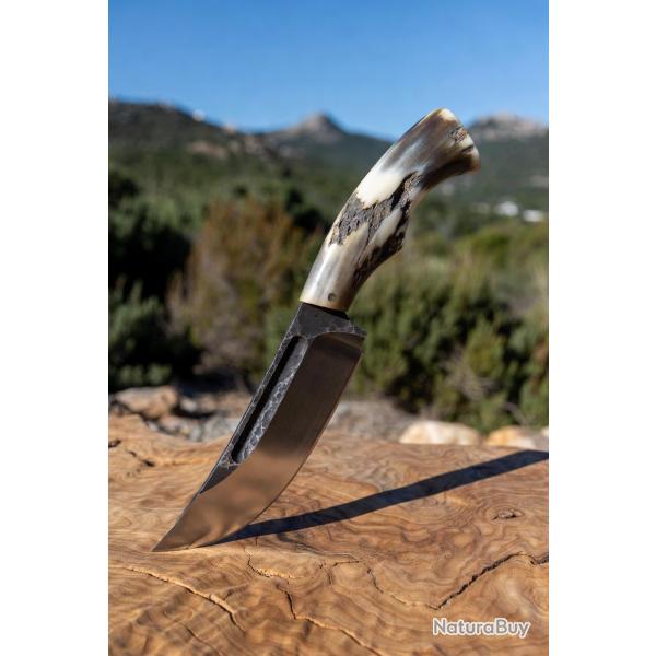 V�ritable couteau Corse de berger personnalisable sur demande