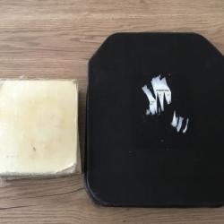 Plaques (x2) c&eacute;ramique AEGIS US NIJ Level III(3) + 2 plaques lat&eacute;rales