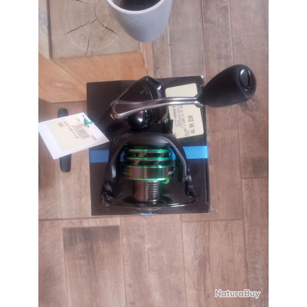 MOULINET GUNKI GT FV250