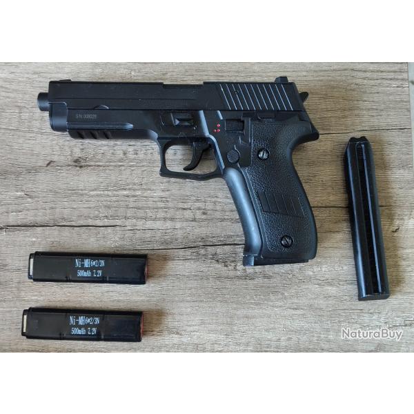 R�plique Sig P226 Airsoft AEG - CM 122