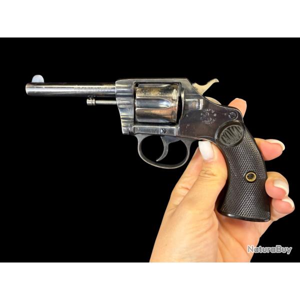 SPLENDIDE COLT NEW POLICE cal. 32sw num�ro de s�rie 18559