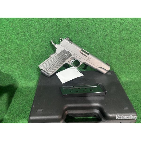 Pistolet Bull armory gouvernement  9x19