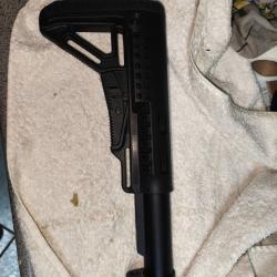 Crosse et buffer tube ar15 type commercial