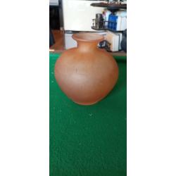 Vase boule p&acirc;te de verre sign&eacute; la rochere