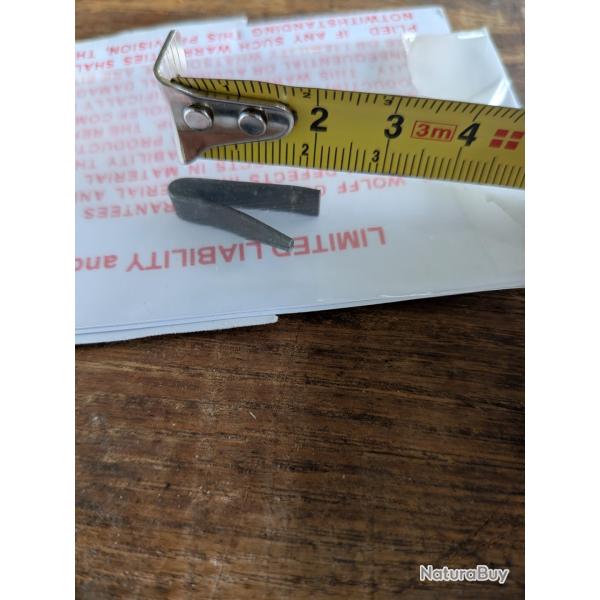 Vends rare ressort de verrouillage pour revolver Webley et Enfield.