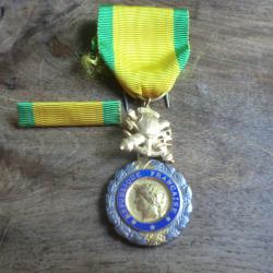 m&eacute;daille barette valeur et discipline