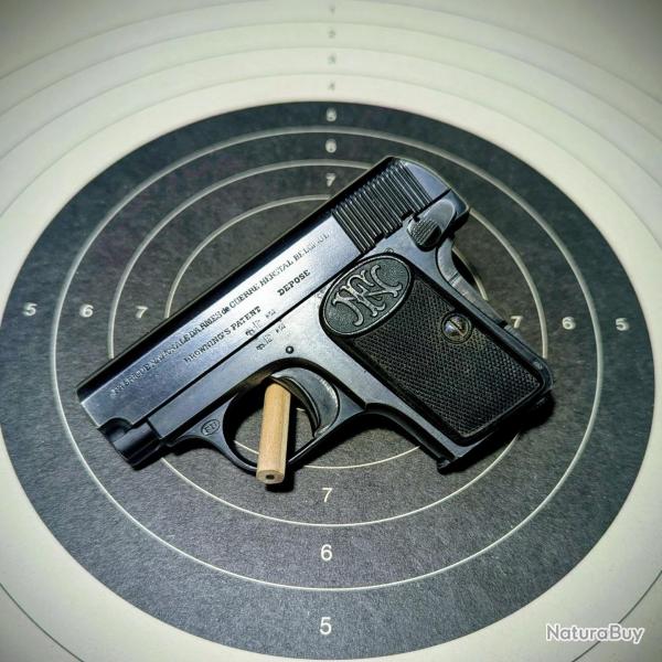 Pistolet automatique Browning calibre 6.35 25 ACP fabrication FN Herstal 6+1 cps 1900 1906 colonial