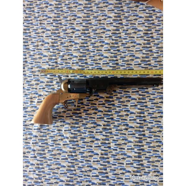 Revolver poudre noire colt calibre 36
