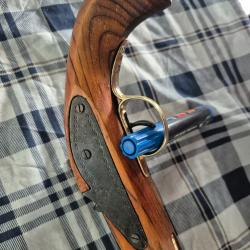 A vendre Pistolet ( Factice) mod&egrave;le Kentucky