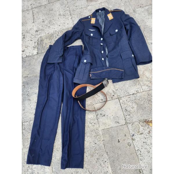 Uniforme allemand bleu