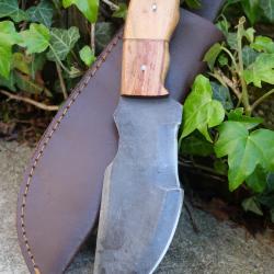 Couteau Bushcraft Trakker Survie Lame Acier Carbone 1075 Manche Bois Etui Cuir Fabric Artisanale