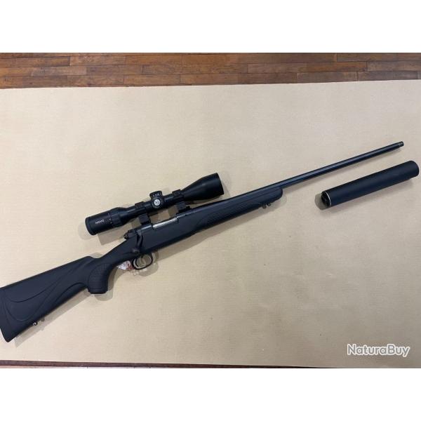 carabine Winchester mod�le 70 calibre 243 WSSM + lunette Hawke et mod�rateur de son