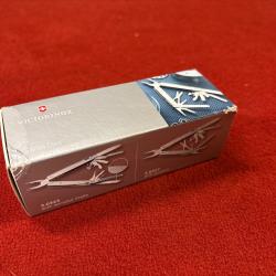 Ench&egrave;re 1 euro Victorinox Swiss Tool 3.0323.n