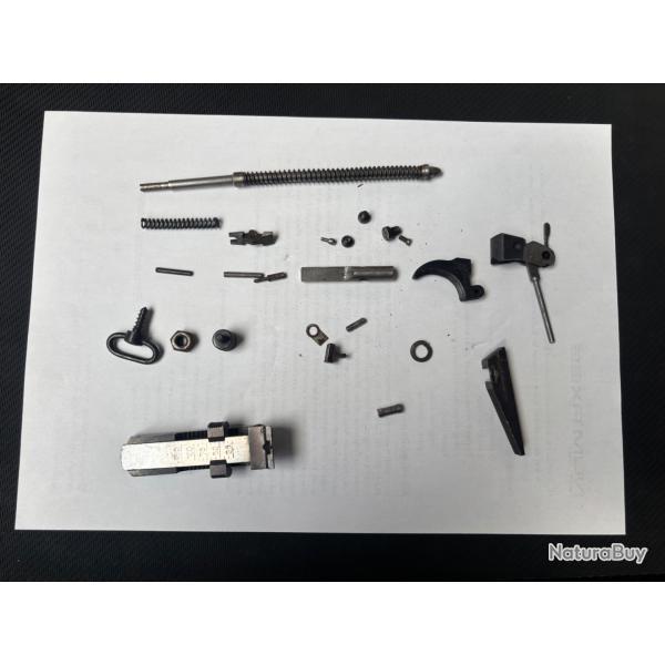 Lot pi�ces d�tach�es M�canique Armurerie Pour arme *X51 Bis 22LR*  ench�res