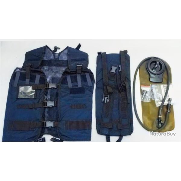 Gilet tactique du swat avec ensemble complet d'hydratation ( camel back ) protection bio et chimique