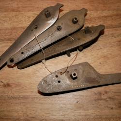 Lot de 4 platines  &agrave; percussion sign&eacute;es